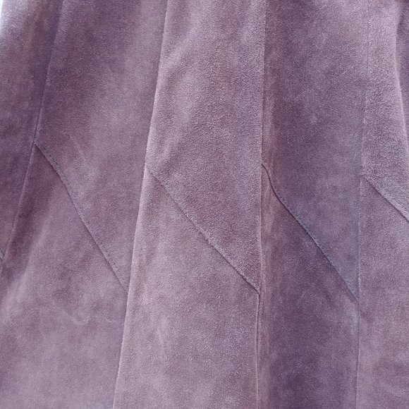 CLEARANCE A-Line Vintage Suede Skirt 29" Waist - Picture 4 of 4
